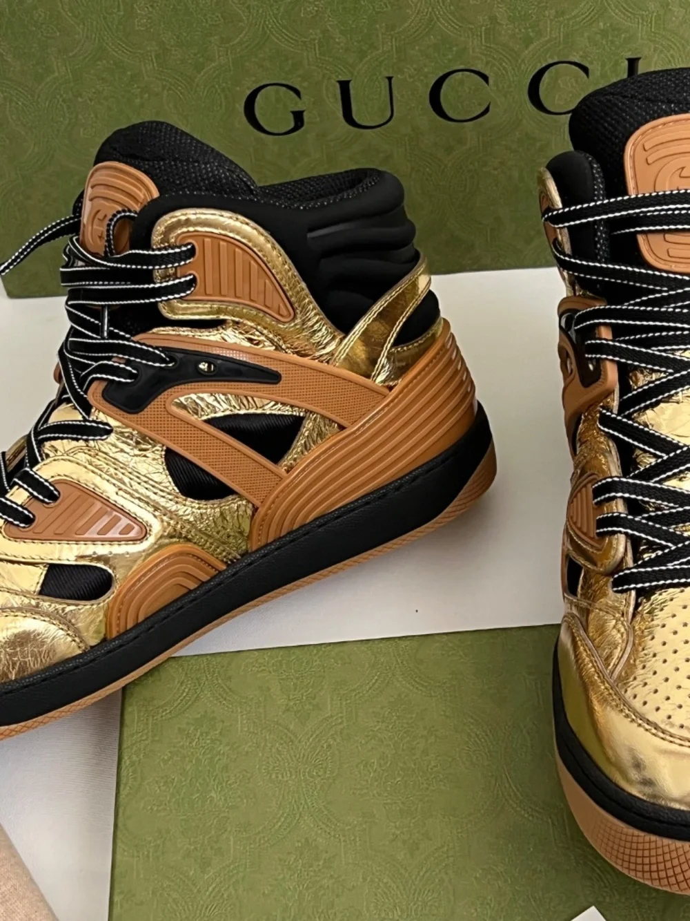 Gucci Men's Sneakers Basket Gold Black High Top Lace up Size 12 US 13 Runway New